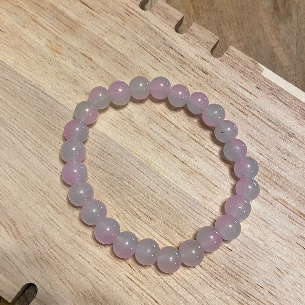BLUSH PEARL BEADED BRACELET